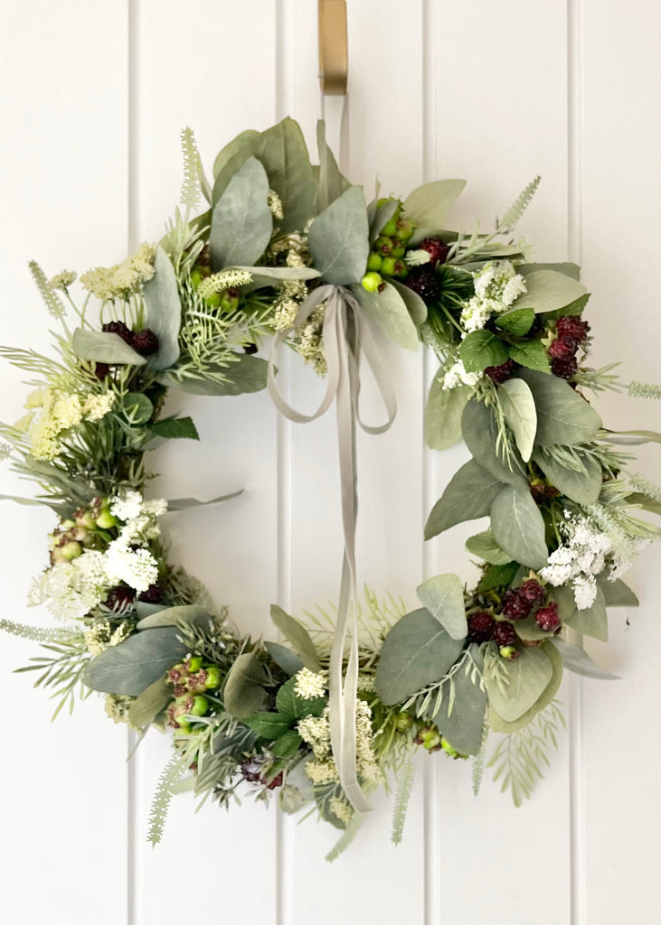 Late Summer Cow parsley & Berry Wreath