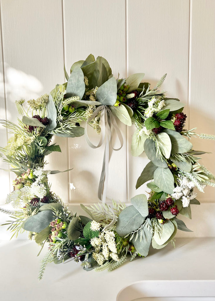 Late Summer Cow parsley & Berry Wreath