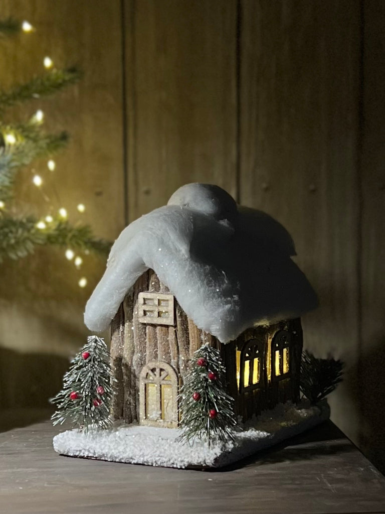 Christmas Light Up Large Log Cabin.